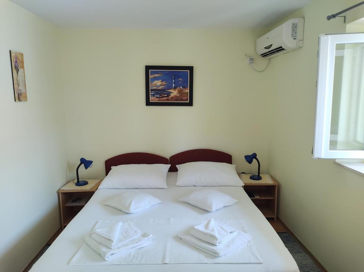 Guesthouse Anna Dubrovnik Bagian luar foto